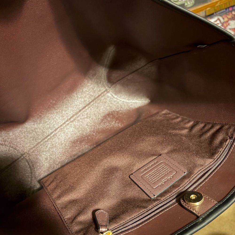 Coach robot tote - Picture 7 of 9